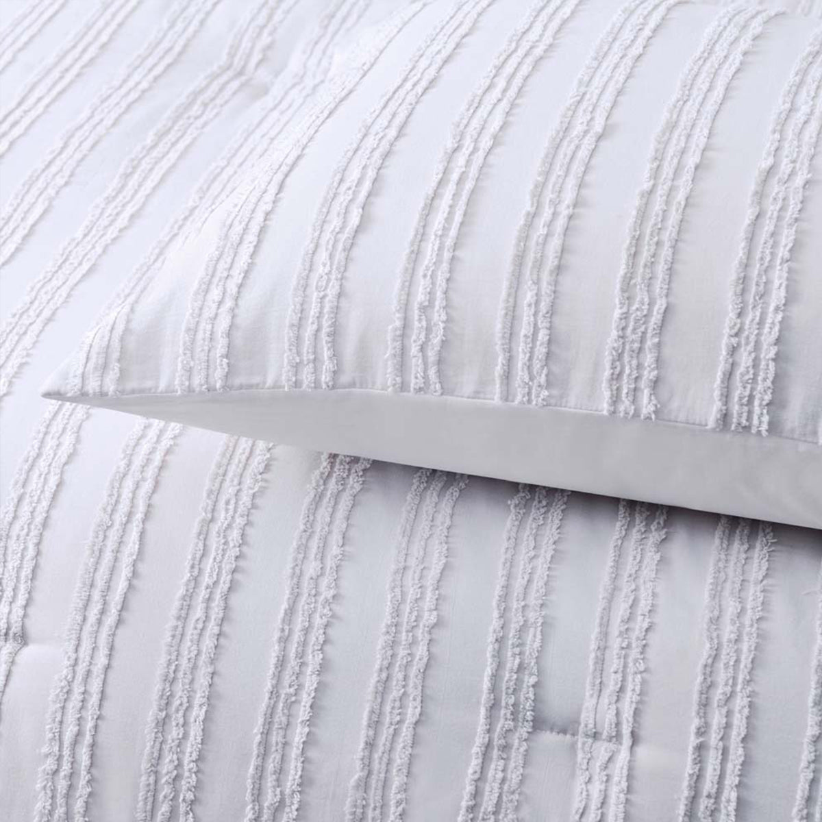 Vintage Design Homewares Reflections White 3 Piece Comforter Set - King