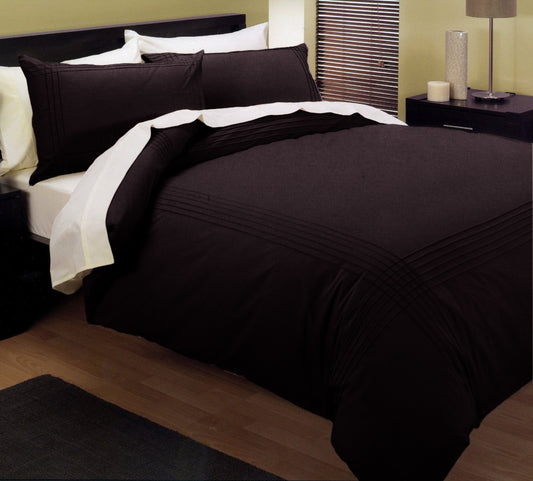 Kingtex Pintuck Quilt Cover Set King - Chocolate
