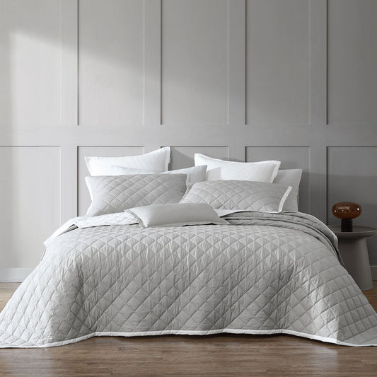 Logan and Mason Essex Pewter Polyester Cotton Bedspread King