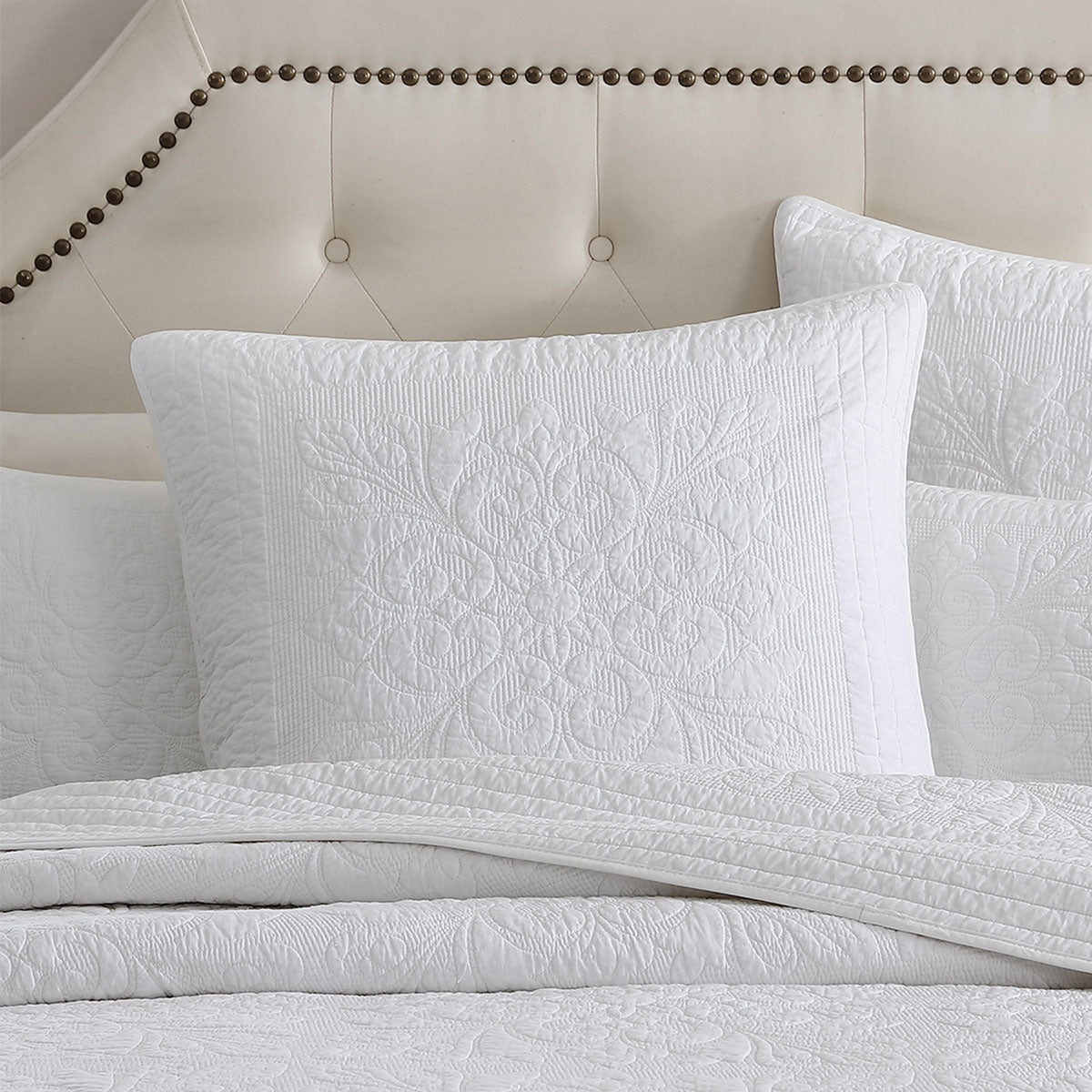 Private Collection Aerin Ivory 100% Cotton Coverlet Queen/King