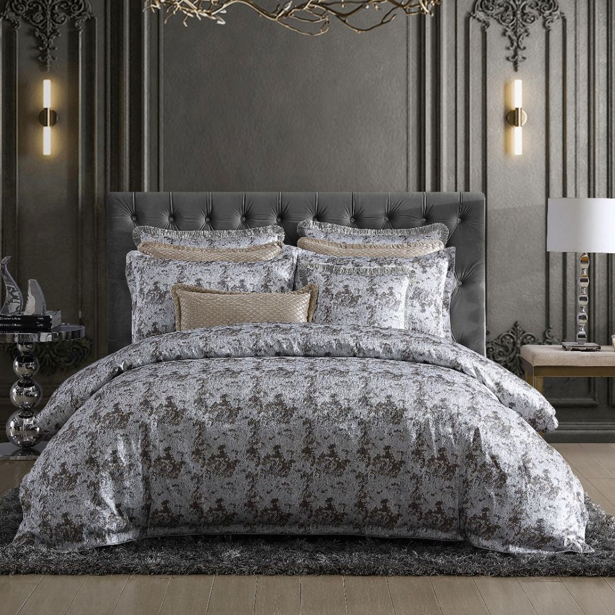 Davinci Trieste Silver Yarn-dyed Metallic Jacquard Quilt Cover Set Super King