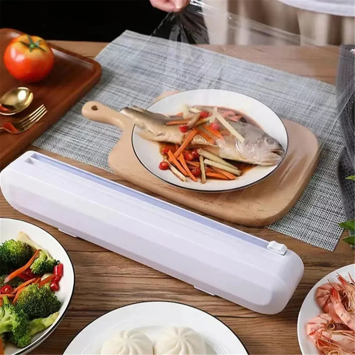 Plastic Wrap Cutter Kitchen Tool Storage Cutting Box Divider Household Organizer
