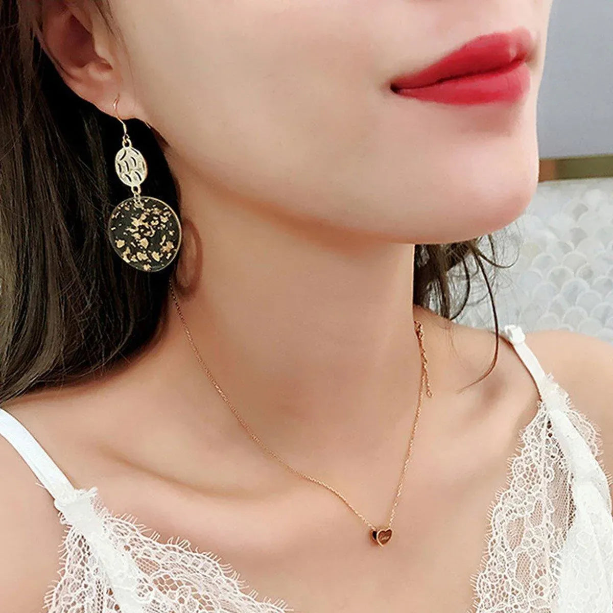 Chinese Vintage Acrylic Round Pendant Long Earrings Fashion Jewelry for Women