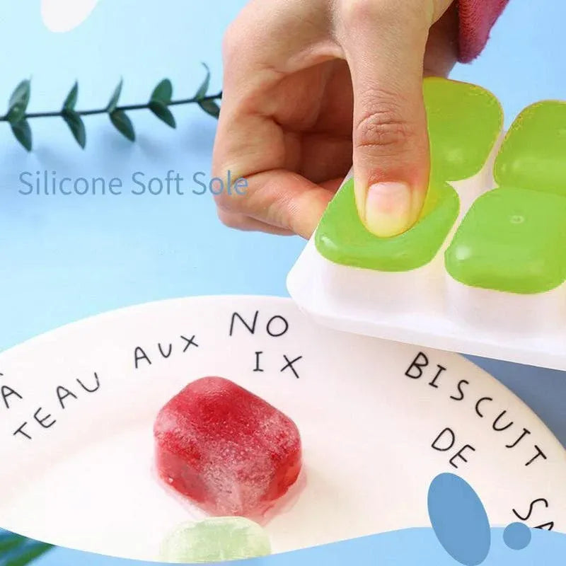 4Pcs Ice Cube Tray With Lid Easy Release Silicone Mould 14 Cubes Container Mould - Green