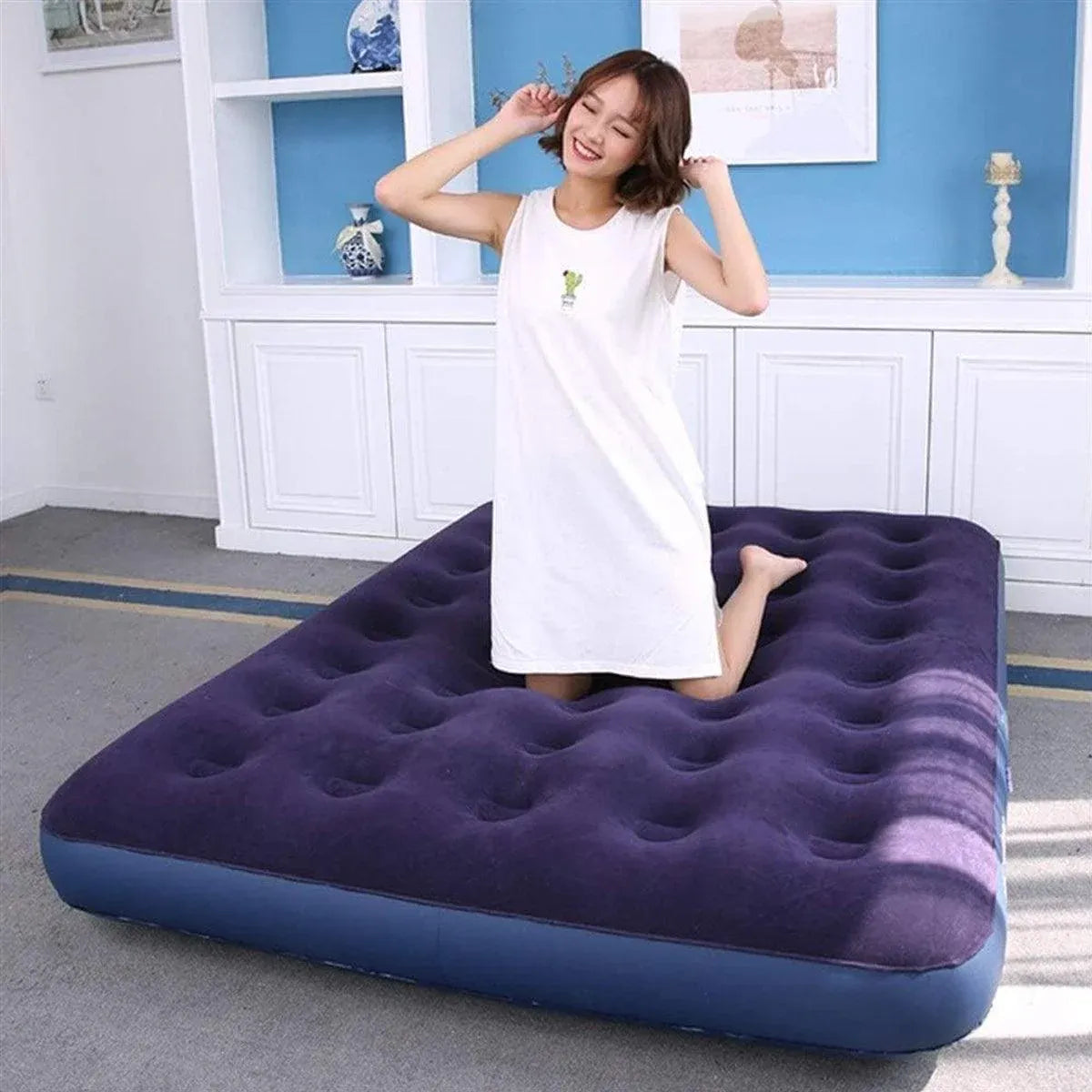 King Size Inflatable Airbed Easy Inflate Flocked Air Mattress Camping Guest Bed