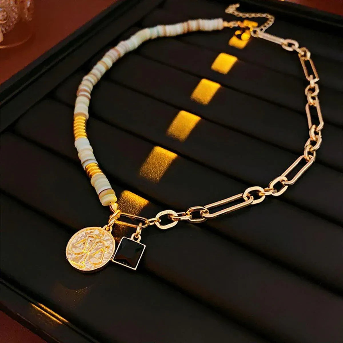 Fashion Natural Stone Necklace Retro Clavicle Chain Simple Jewelry Women