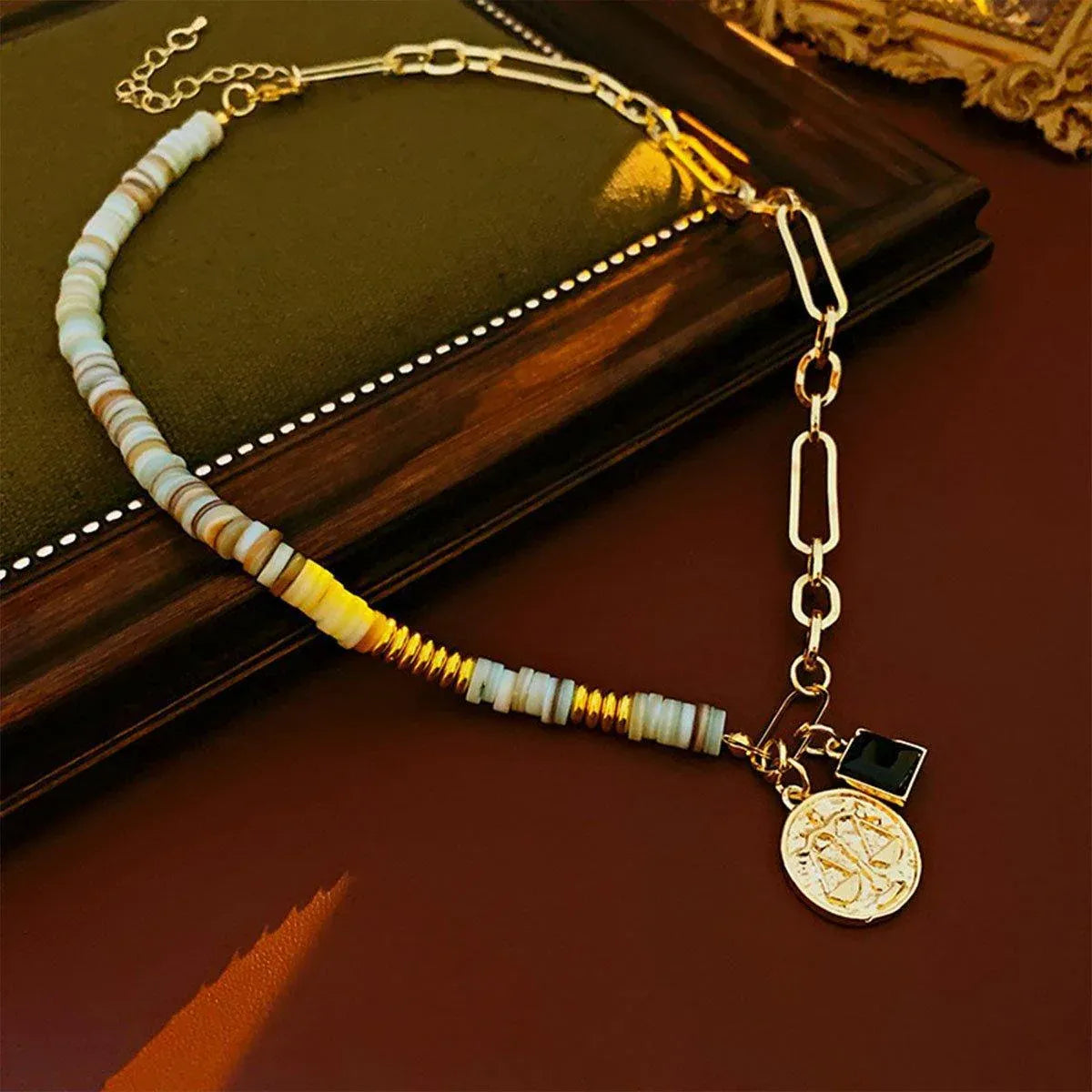 Fashion Natural Stone Necklace Retro Clavicle Chain Simple Jewelry Women