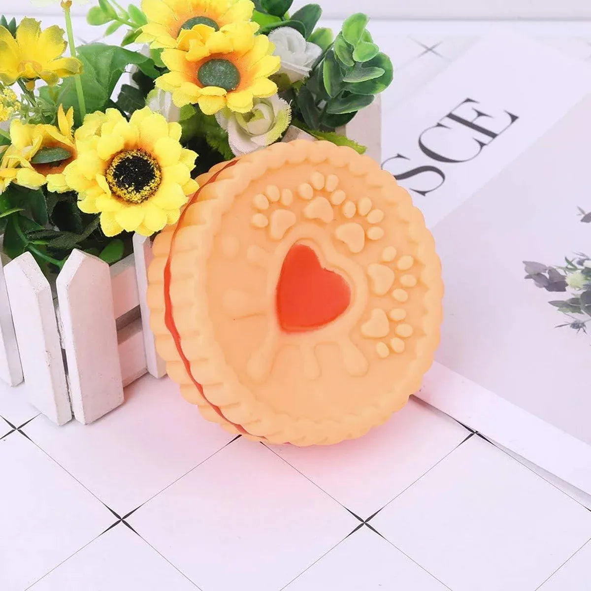 Dog Teeth Grinding Toy Round Cake Shape Dog Chew Biting Toy Fun Interactive - Pink