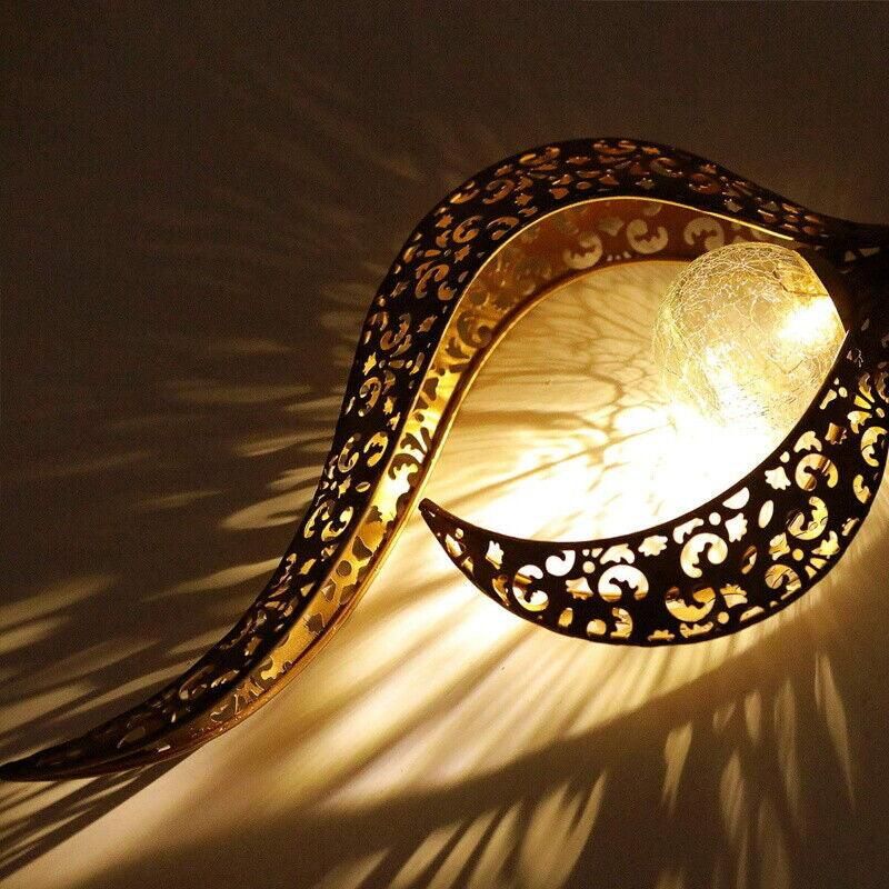 Solar Lights LED Garden Decor Outdoor Path Lights Lawn Light Lantern Lamp - 1X Flame