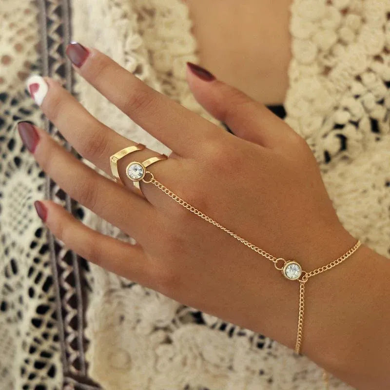 Geometric Hollow Arrow Ring Bracelet Integrated Creative Finger Chain Set Chain - Silver