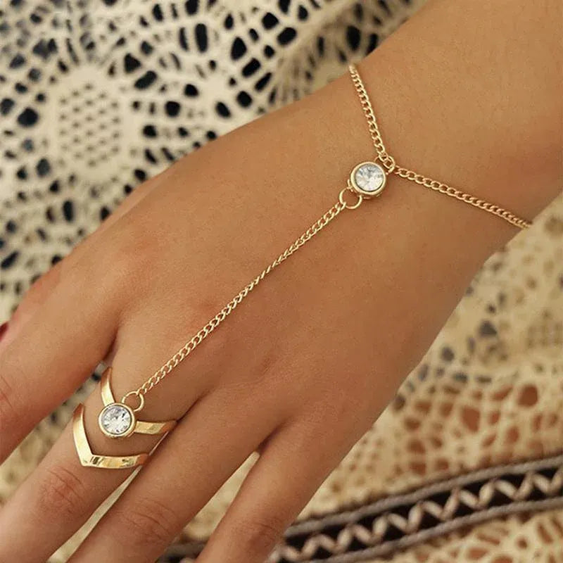 Geometric Hollow Arrow Ring Bracelet Integrated Creative Finger Chain Set Chain - Silver
