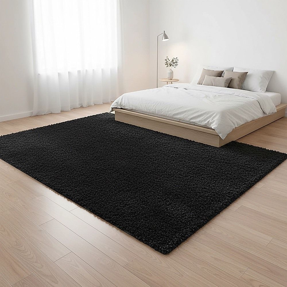 Large Shaggy Floor Rug 200x140cm for Bedroom & Living Room - Black
