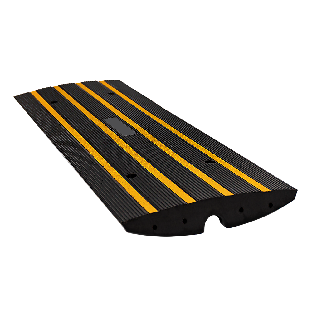 Car Driveway Curb Ramp Rubber - 10,000 Kg Industrial Capacity
