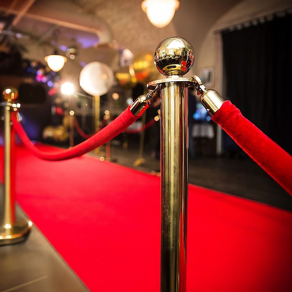 Queue Barriers 4x + 3 Ropes Exhibition Crowd Control Bollards