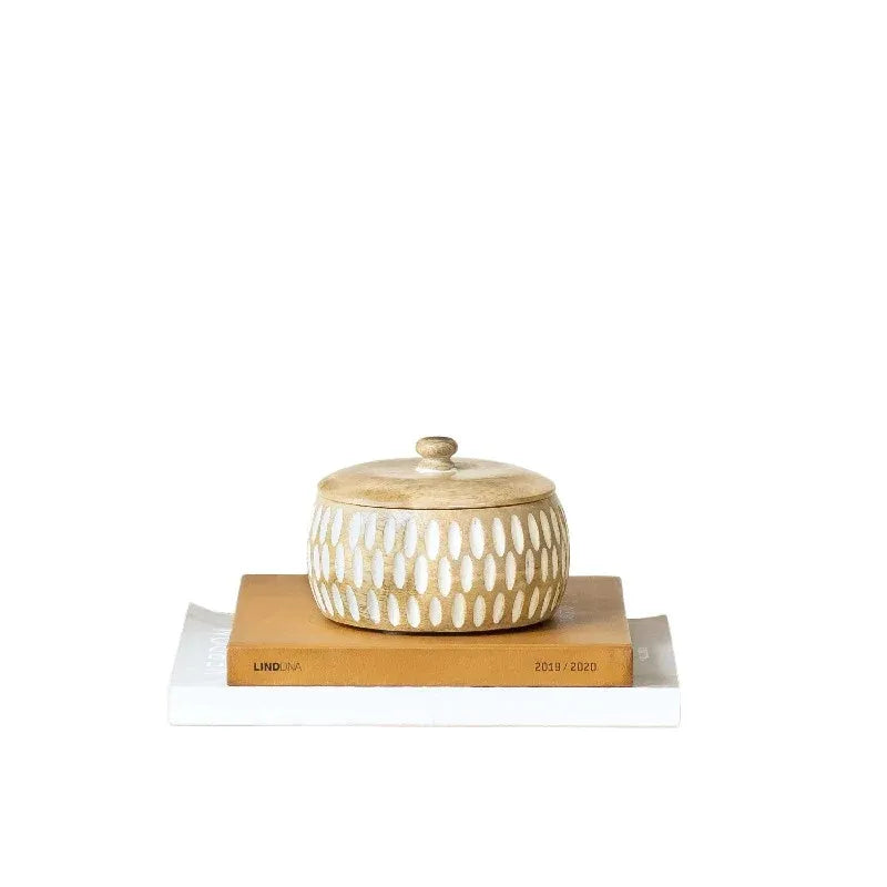 Handcrafted Round Squat Box w Carving 15cm