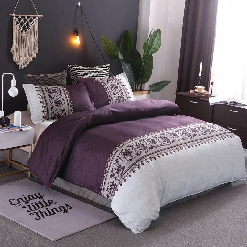 Plum Fiore Border Elegance Quilt / Doona / Duvet Cover set