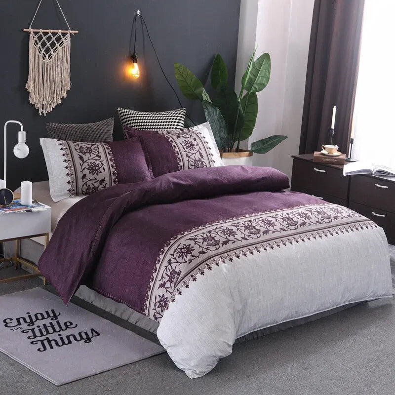 Plum Fiore Border Elegance Quilt / Doona / Duvet Cover set