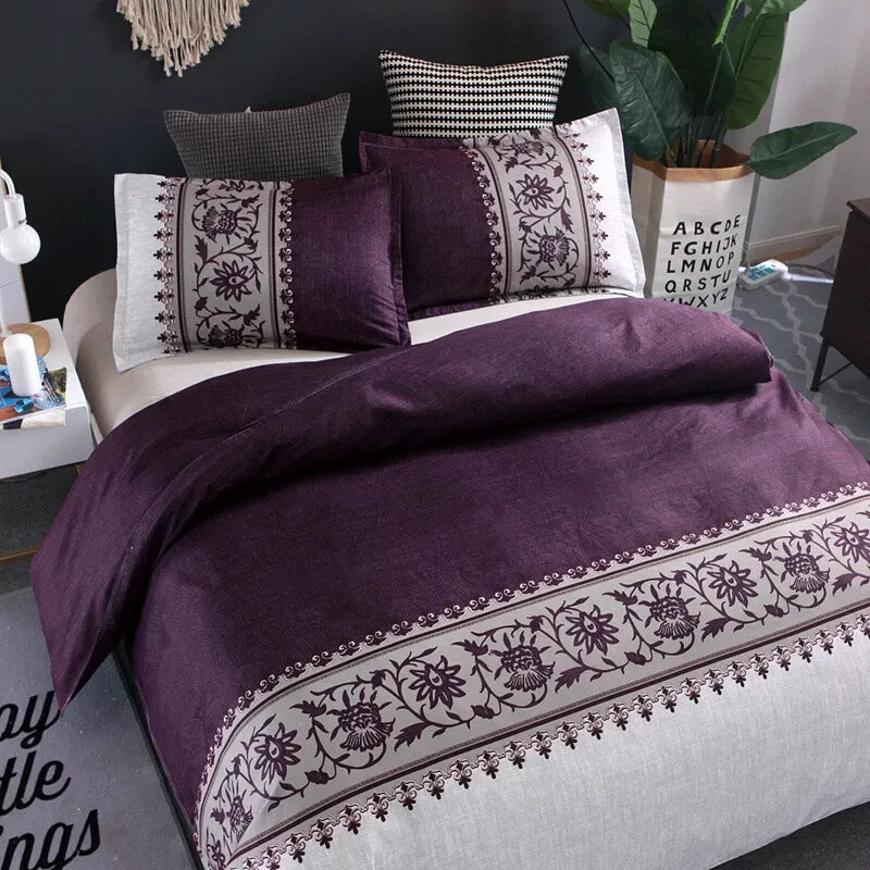 Plum Fiore Border Elegance Quilt / Doona / Duvet Cover set