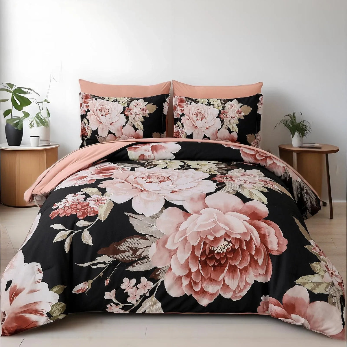 Black Maribel Marigold Quilt Cover set