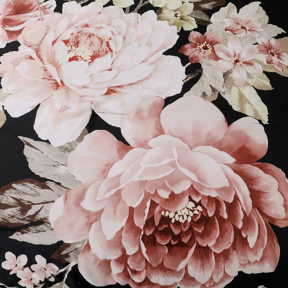 Black Maribel Marigold Quilt Cover set