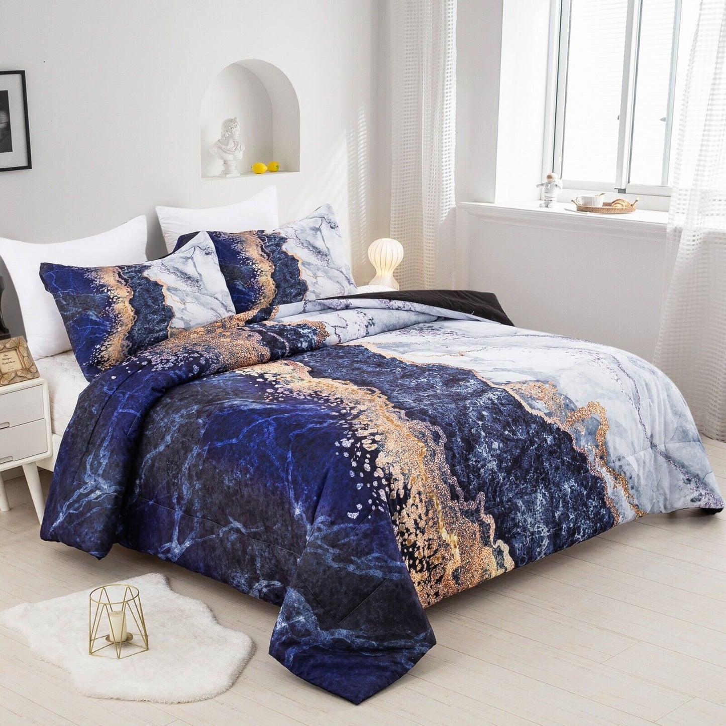 Blue Marble Comforter Set, King Size, Retro Watercolor 3-Piece Bedding Ensemble