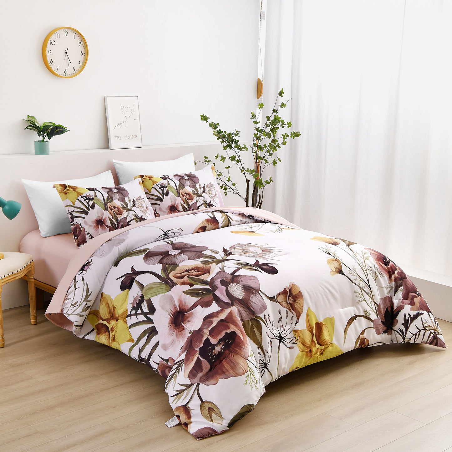 King Size Floral Comforter Set 3-Piece Blush Floral Soft Microfiber Bedding for All Seasons