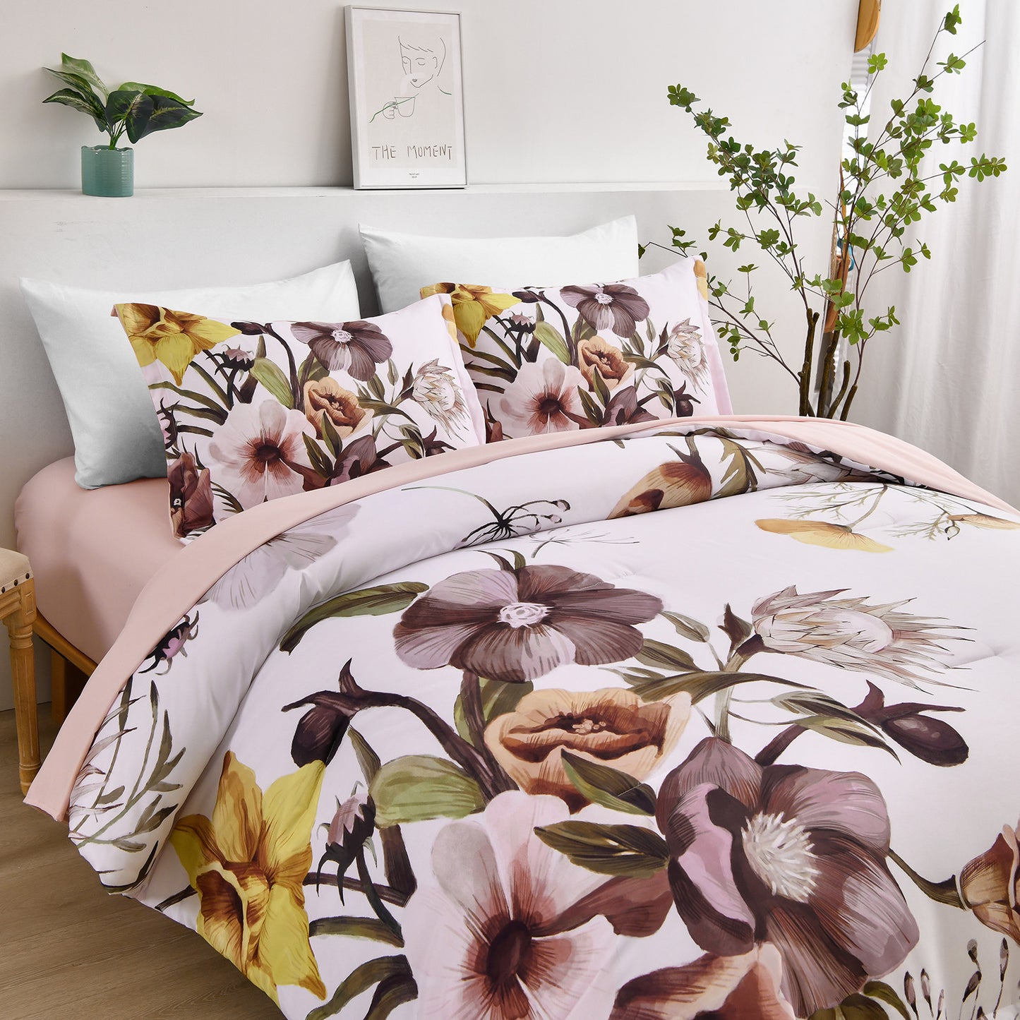 King Size Floral Comforter Set 3-Piece Blush Floral Soft Microfiber Bedding for All Seasons