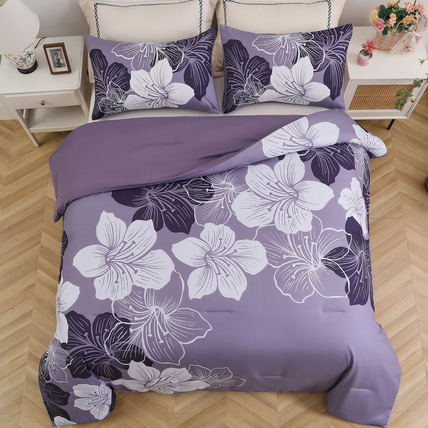 King Comforter Set 3-Piece Dark Purple Floral Soft Microfiber Bedding for All Seasons