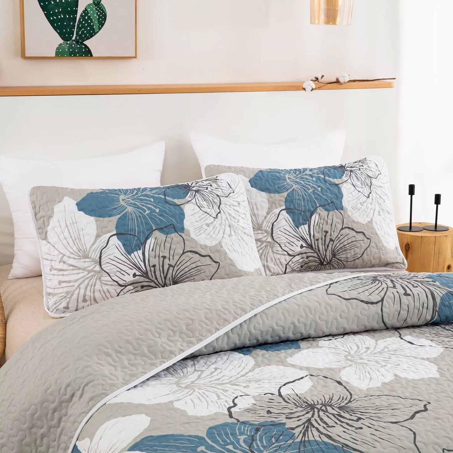 Quilted Coverlet & Pillowcases Set - Intricate Artistry in Every Stitch - Queen