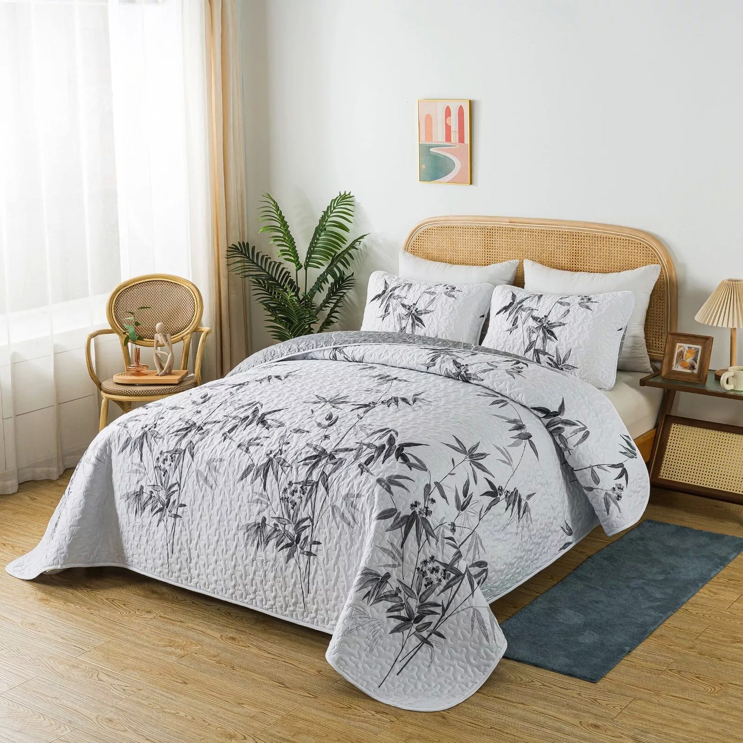 Finely Quilted Bedspread & Pillowcases Set - A Blend of Art & Comfort - Queen