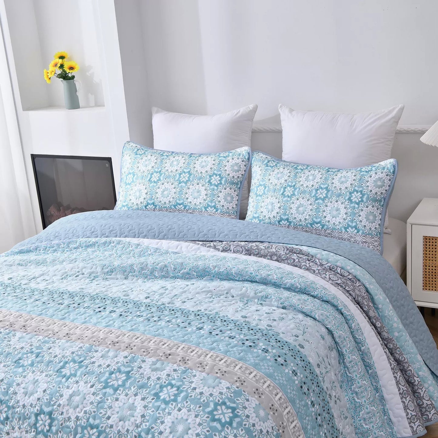 Quilted Coverlet & Pillowcases Set - Peaceful Relax & Unwind - Queen