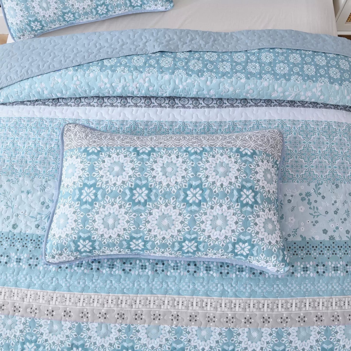 Quilted Coverlet & Pillowcases Set - Peaceful Relax & Unwind - Queen