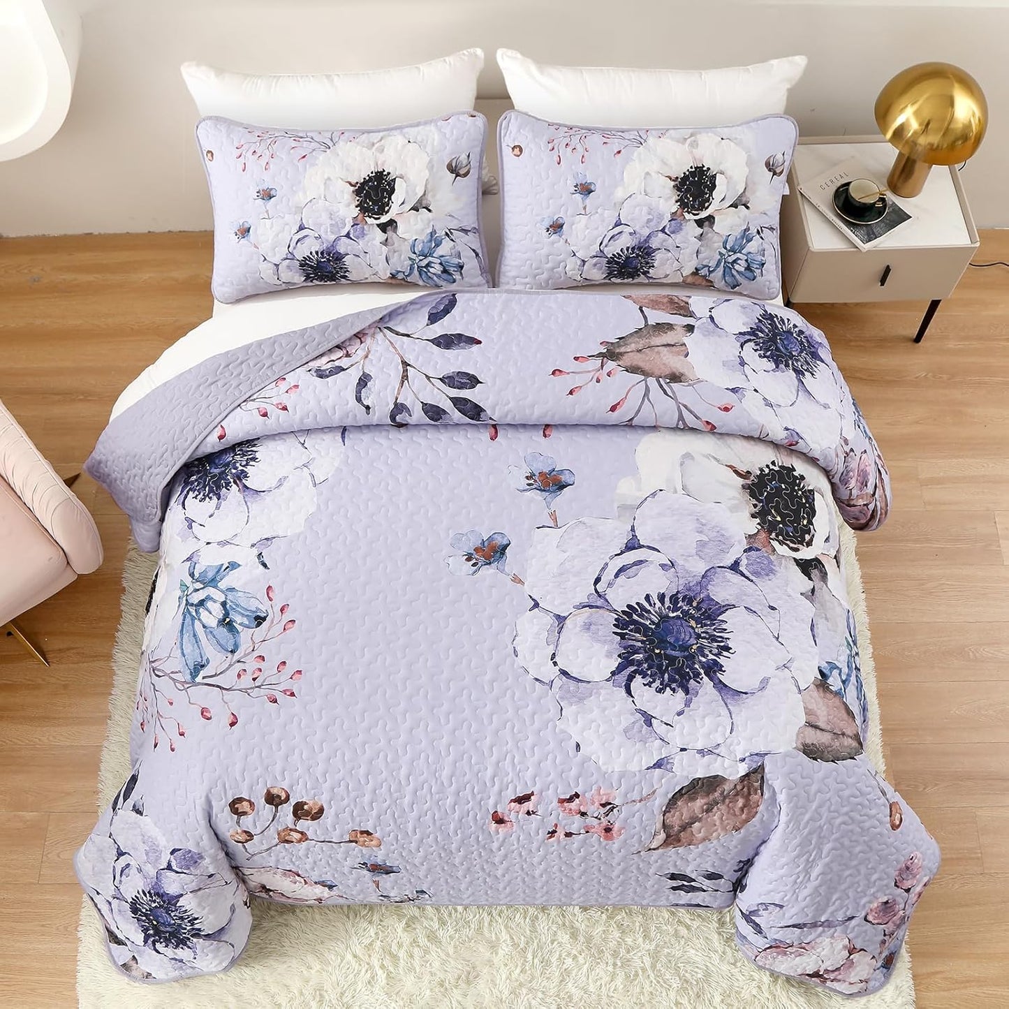 Quilted Coverlet & Pillowcases Set - Beautiful Comfortable & Versatile - Queen