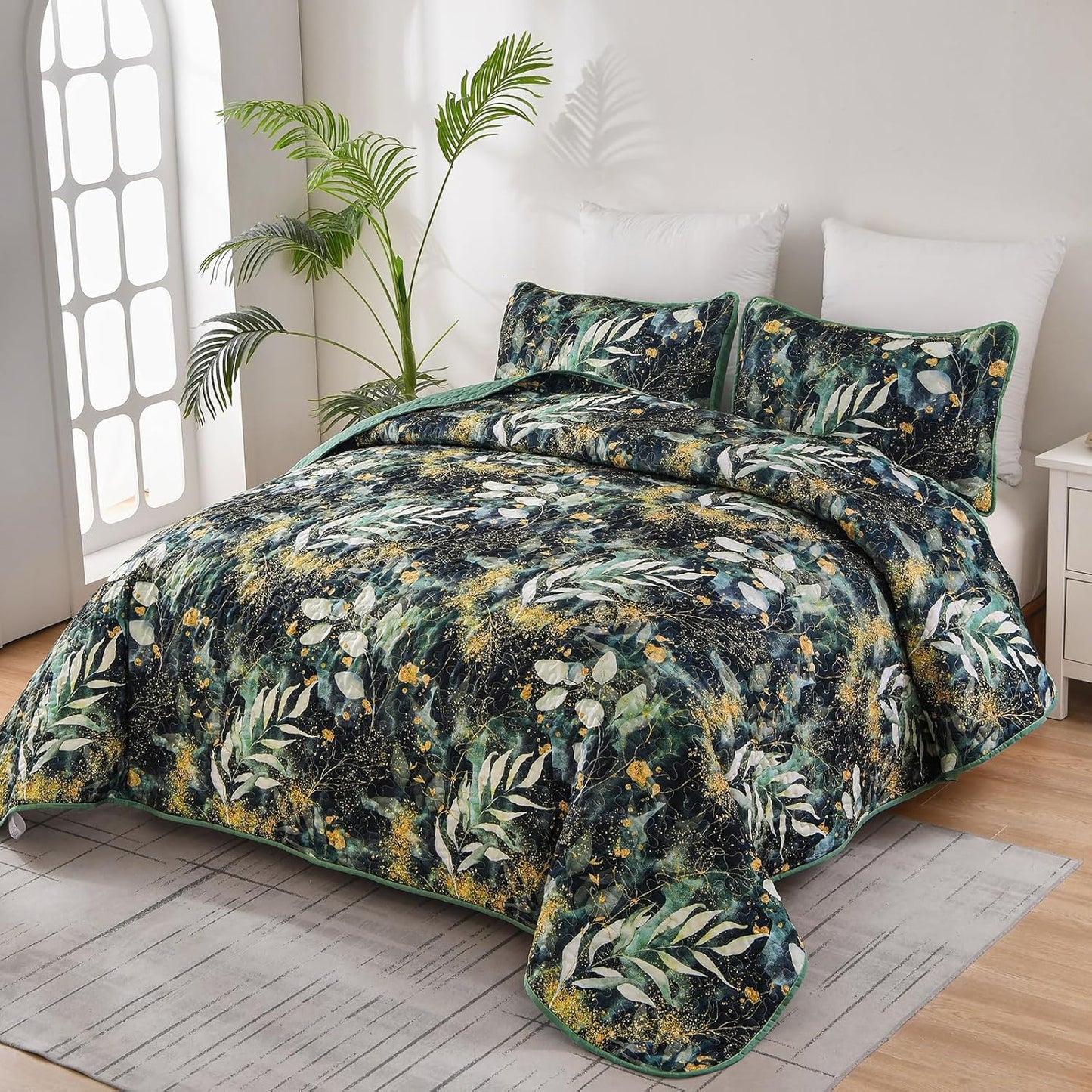 Quilted Coverlet & Pillowcases Set - Lush Soft & Cozy Feel - Queen