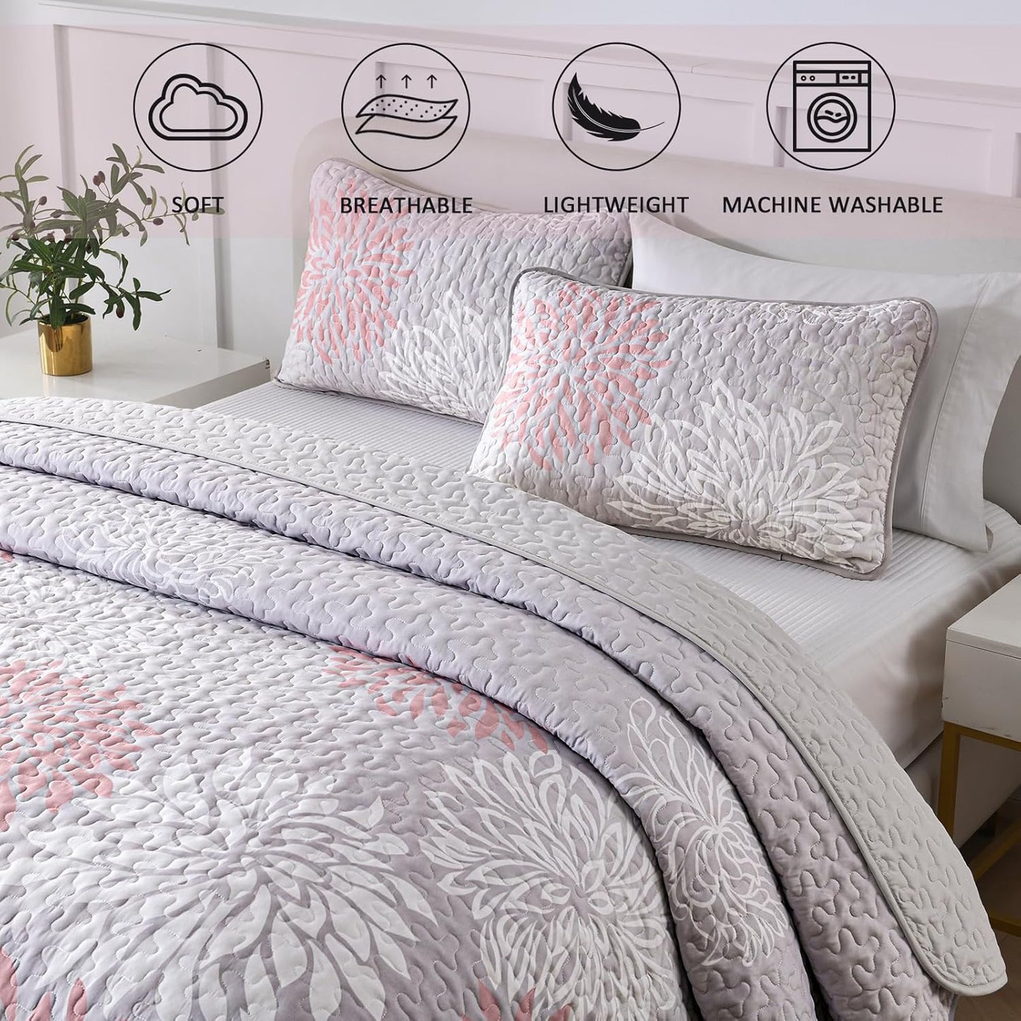 Mosaic Quilted coverlet and pillowcovers set: Unique Patchwork Design - Queen size