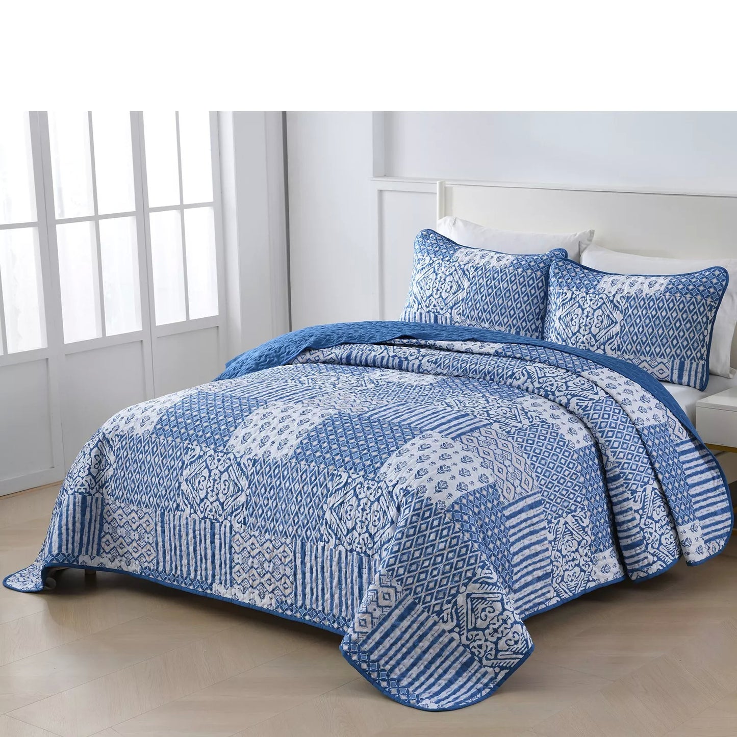 Quilted Bedspread & Pillowcases Set - Blissful Relax in Style - Queen