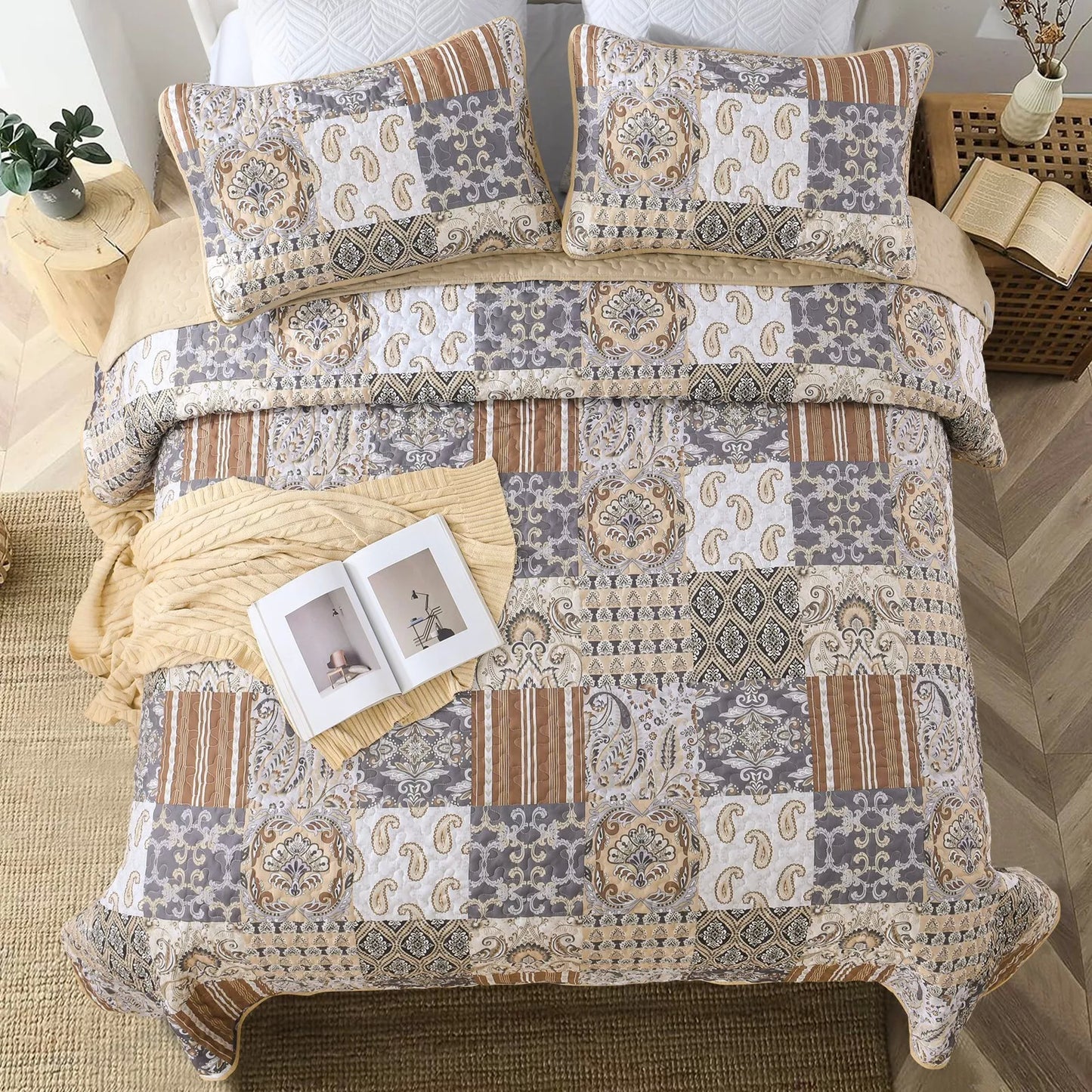 Quilted Coverlet & Pillowcases Set - Quietude Perfect for Relaxation - Queen