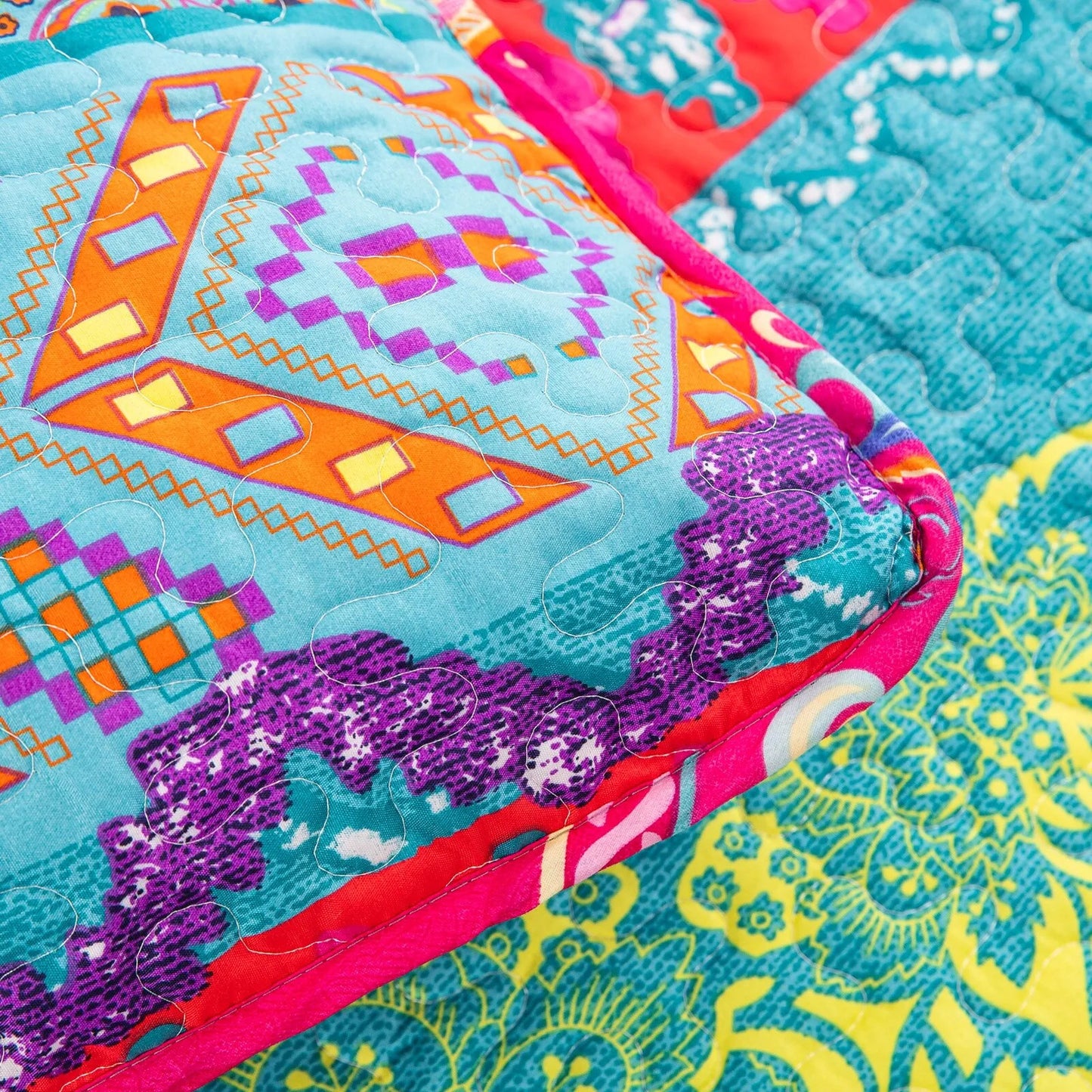 Colorful Quilted bedspread and pillowcovers set: Add a Splash of Color - Queen size