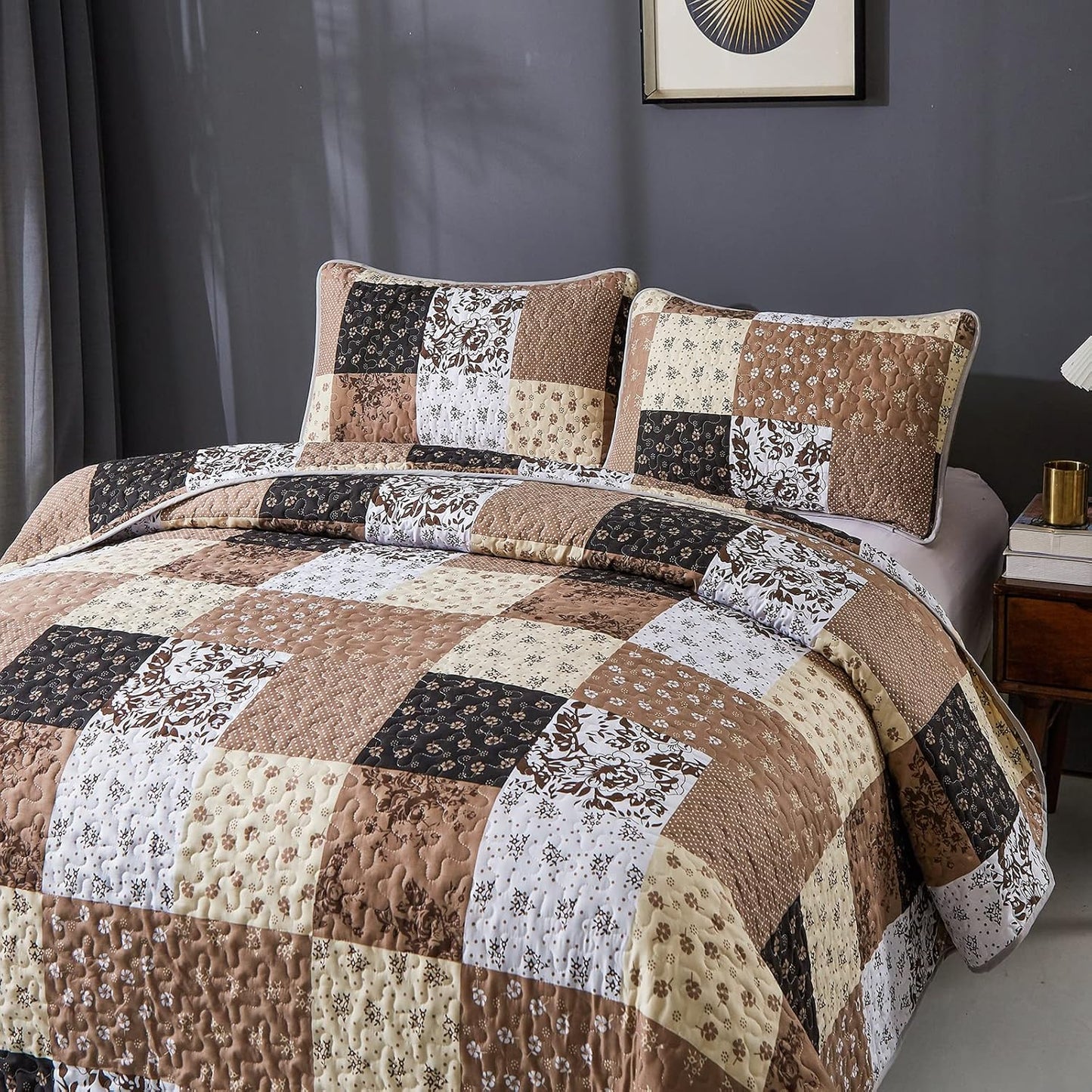 Quilted Coverlet & Pillowcases Set - Winsome Irresistibly Charming - Queen