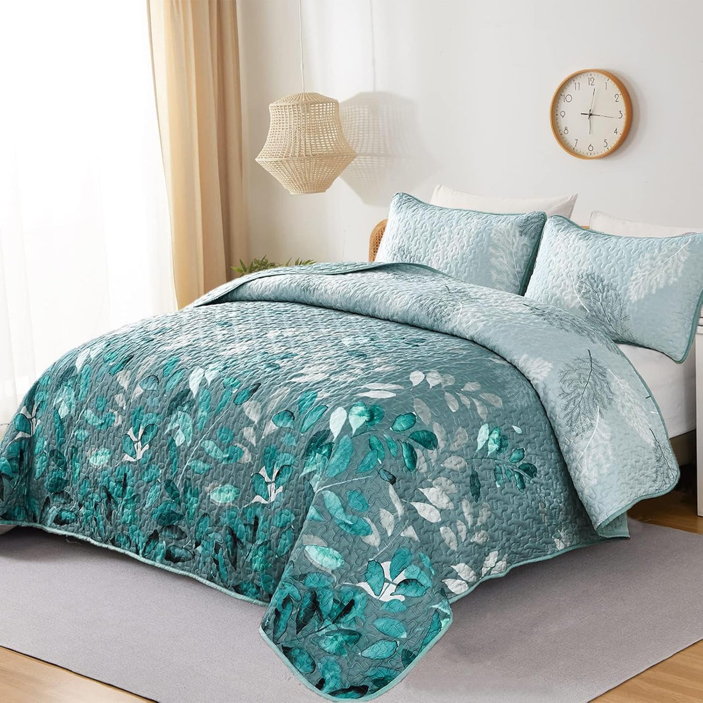 Crafted Quilted Bedspread & Pillowcases Set - A Testament to Elegance - Queen