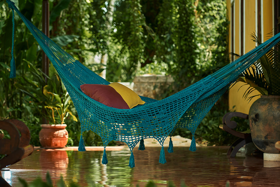 Outdoor undercover cotton Mayan Legacy hammock with hand crocheted tassels King Size Bondi