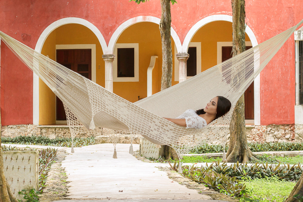 Deluxe Outdoor Cotton Mexican Hammock in Cream Colour Queen Size
