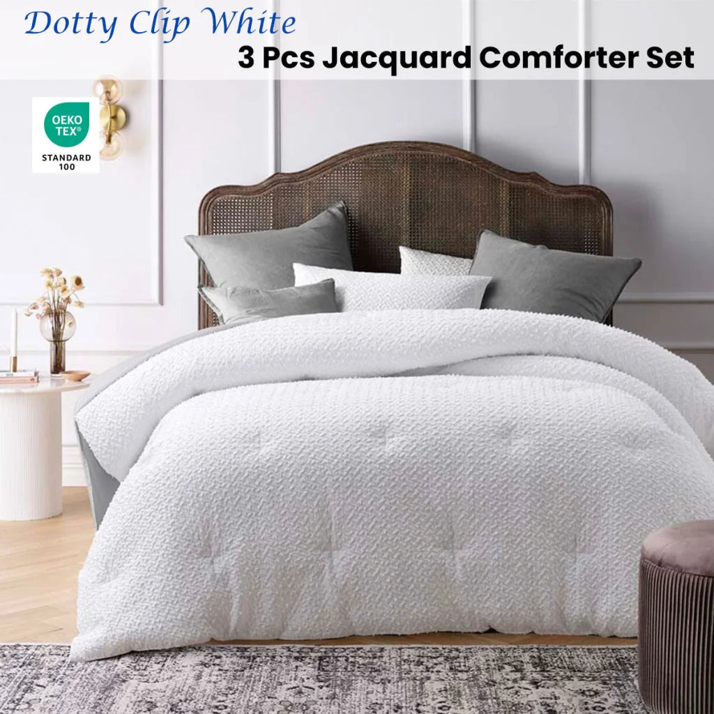 Accessorize Dotty Clip White 3-Piece Jacquard Comforter Set
