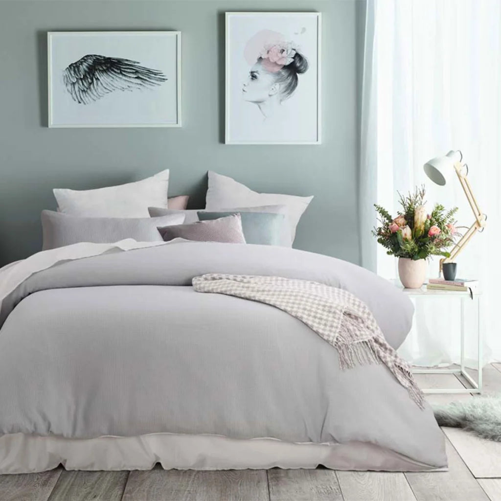 Accessorize Silver Waffle Polyester Quilt Cover Set