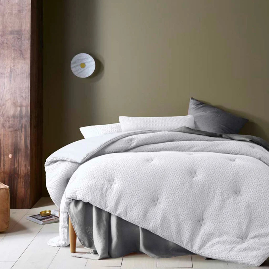 Accessorize Waffle White 3-Piece Comforter Set - King