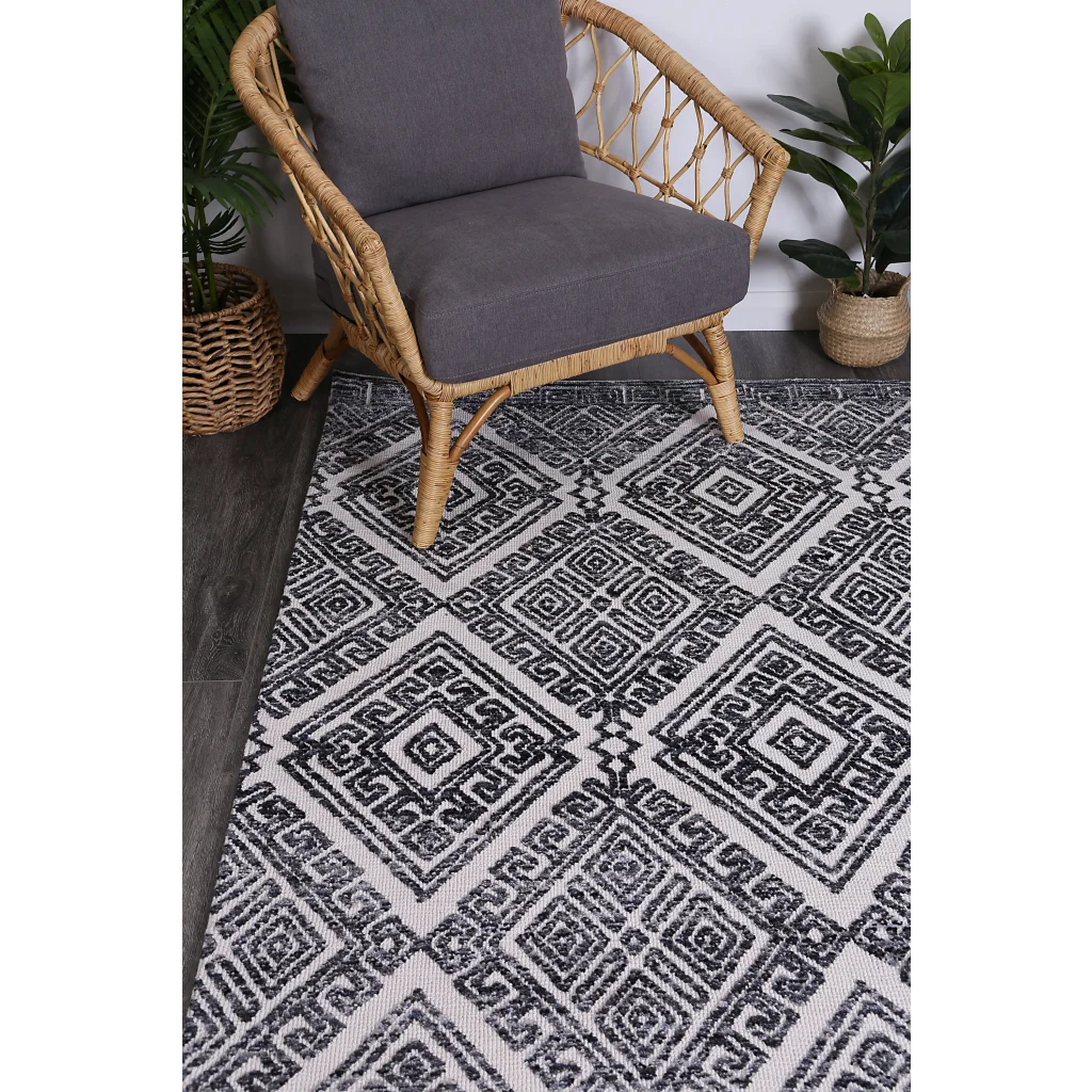 Amritsar Glenfalls Anthracite Tribal Rug - 160x230 - Home &