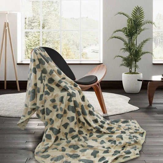 Animal Pattern Soft Flannel Plush Queen Size Blanket 220 x