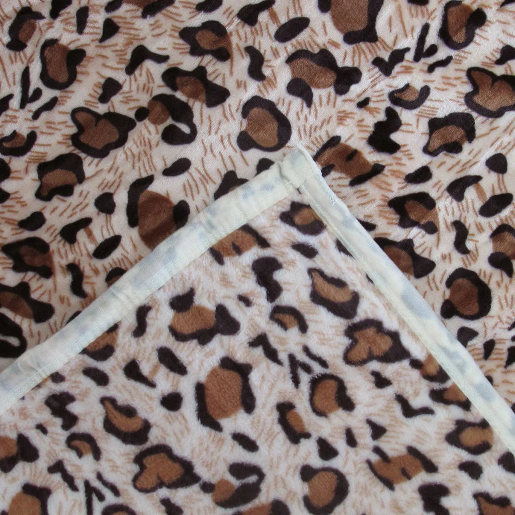 Animal Pattern Soft Flannel Plush Queen Size Blanket 220 x