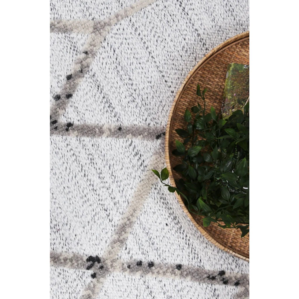 Ares Rug 02 Cream Grey 240x330 - Home & Garden