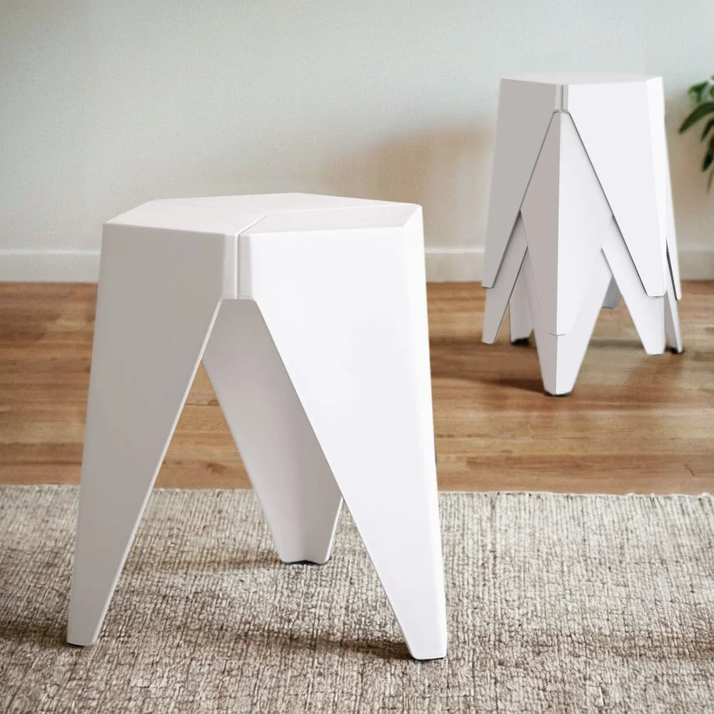 White jigsaw puzzle with felt board and folding stand